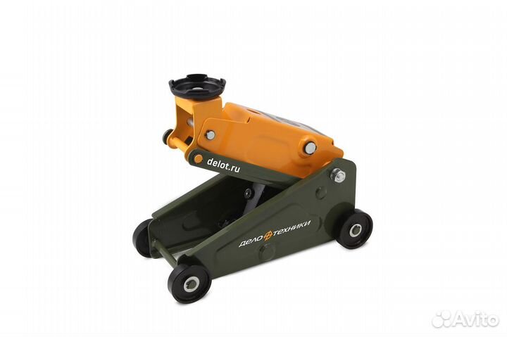 Дело Техники 904128 Домкрат подкатной 2т. в кейсе