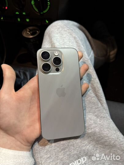 iPhone 15 Pro, 256 ГБ