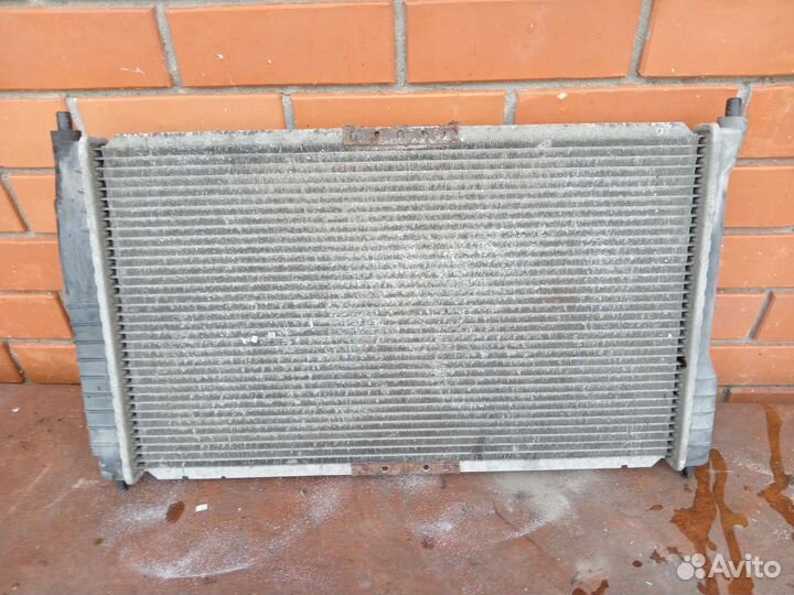 Радиатор кондиционера на даево леганза 2.0л