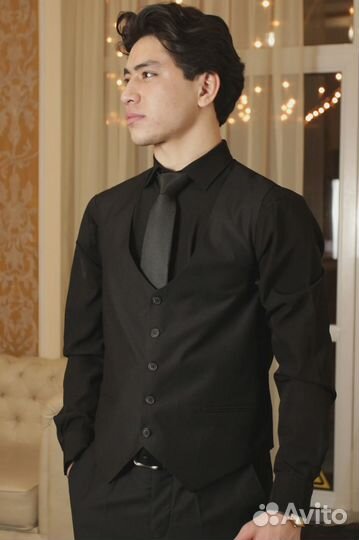 Мужскои костюм троика черный Premium