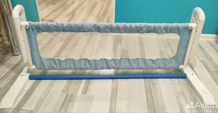 Бортик для кровати