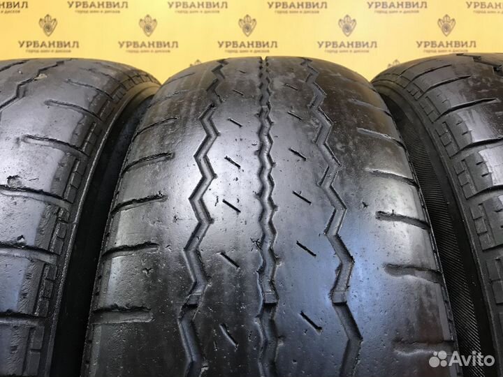 Hankook Radial RA08 215/70 R16C T