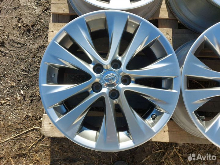 Toyota Alphard Vellfire Ориг R18 5x114.3 ET45 7.5J