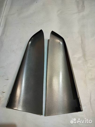 Накладки задних фонарей largus