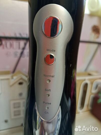 Электрическая звуковая зубная щётка