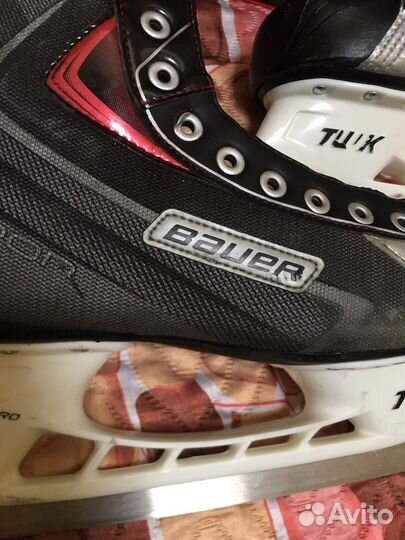 Хоккейные коньки