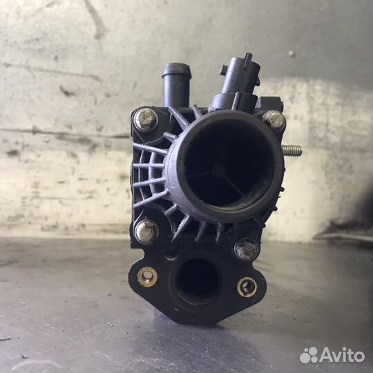 Корпус термостата Opel Chevrolet a/z16/18xer gm