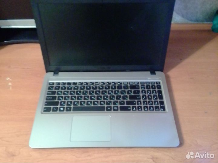 Asus