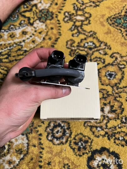 Клапан включения переднего моста Паджеро 4