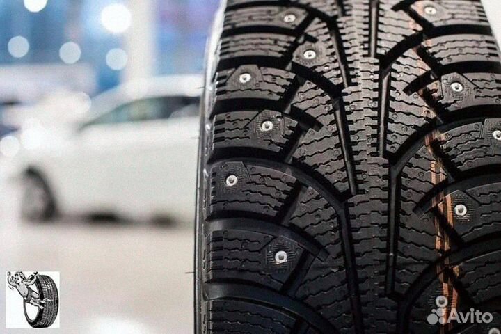 Michelin X-Ice North 4 275/40 R22