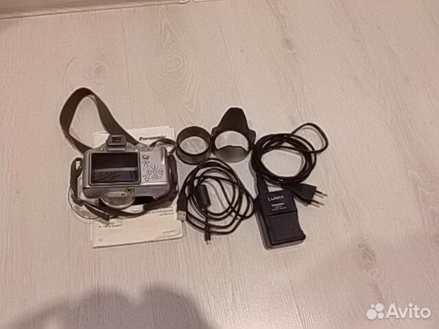 Цифровая фотокамера Panasonic