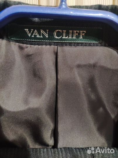 Мужской костюм Van Cliff