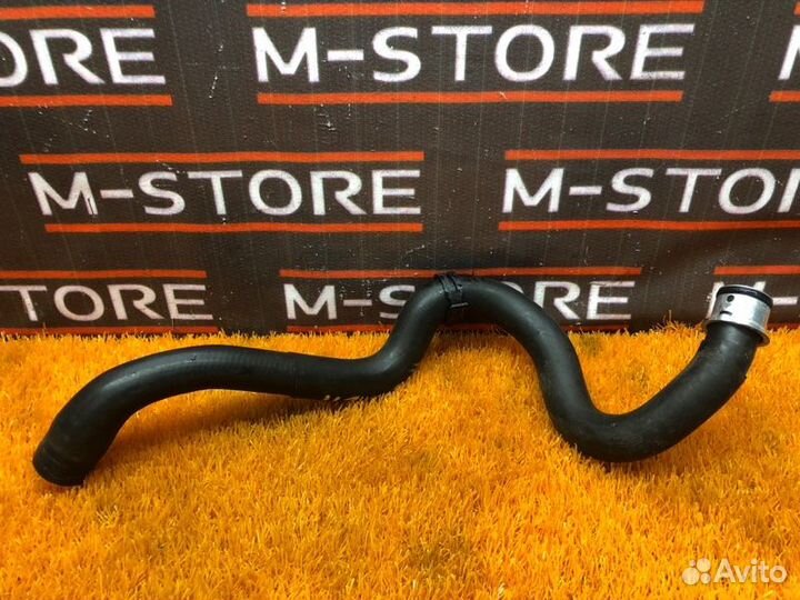 Патрубок расширительного бачка Mercedes-Benz