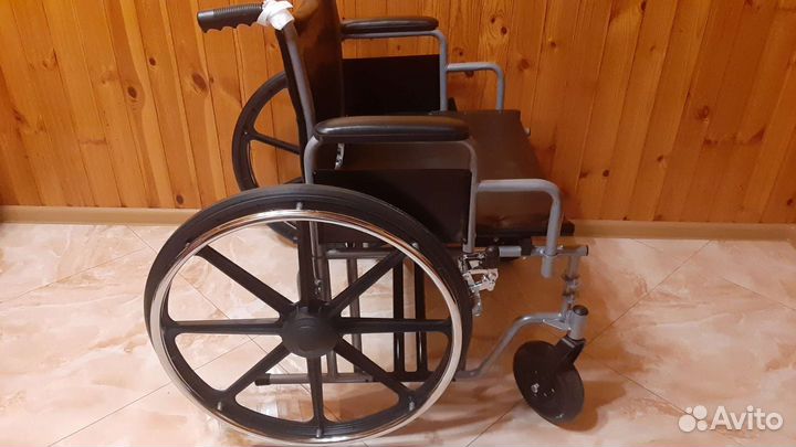 Коляска инвалидная б/у