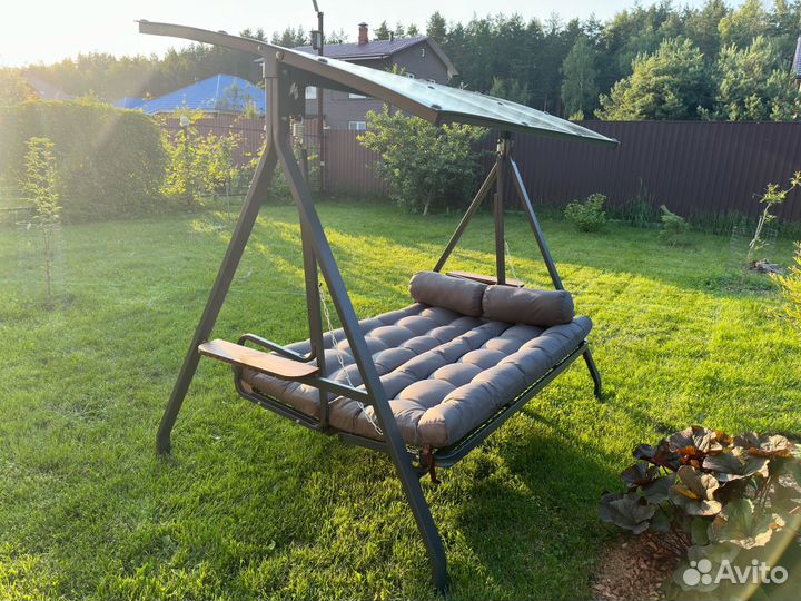 Садовые качели