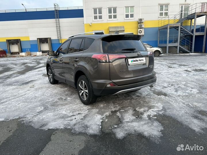 Toyota RAV4 2.0 CVT, 2016, 156 000 км