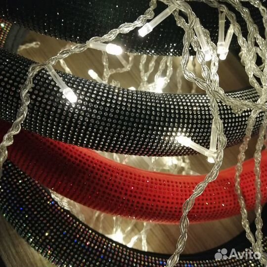 Авто аксессуары в стразах. оплетки, рамки и тд