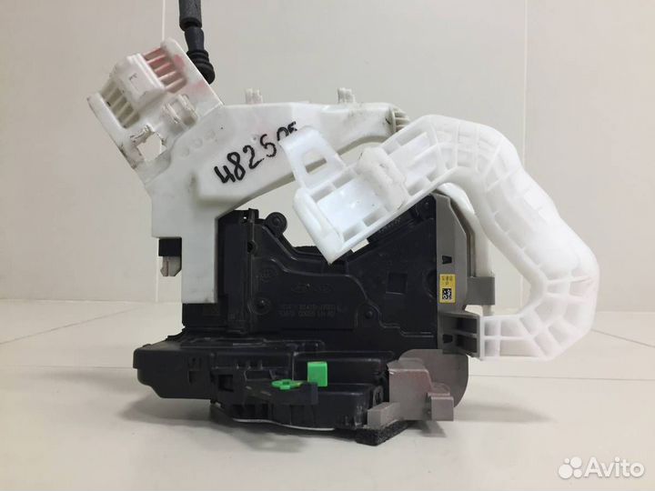 Замок двери задней левой Kia Ceed