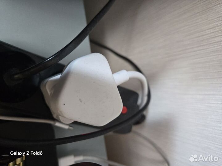 Продам iMac 24 m3