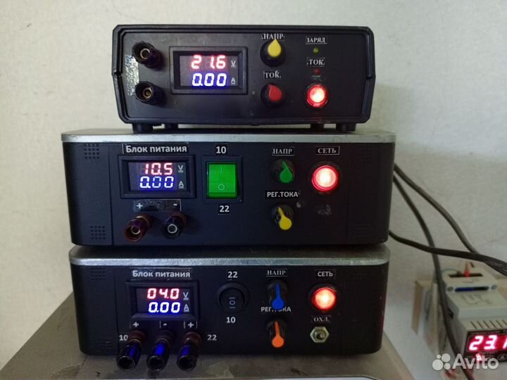 Блок стабилизированного питания с защитой