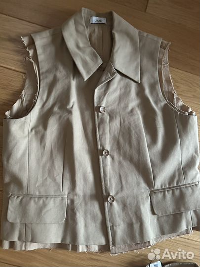 Костюм : боюки широкие и жилетка. Lime