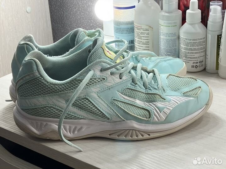 Кроссовки mizuno женские