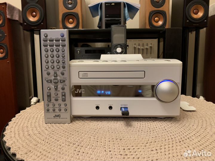 Музыкальные центры JVC (Victor)