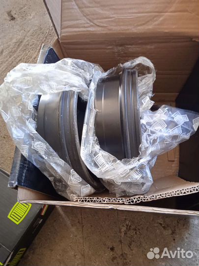 Барабаны тормозные Renault logan