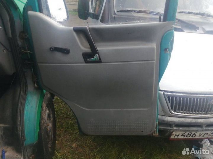 Дверь передняя Volkswagen Transporter T4