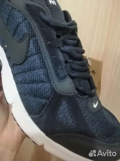 Новые Кроссовки, размеры 43, 44, 46