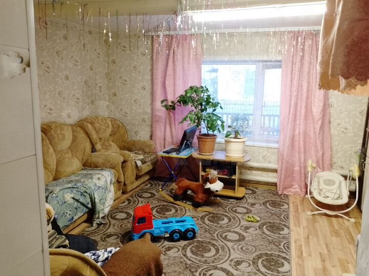 Дом 29,6 м² на участке 6,36 га