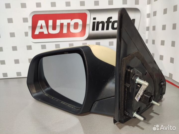 Зеркало левое на Hyundai Creta