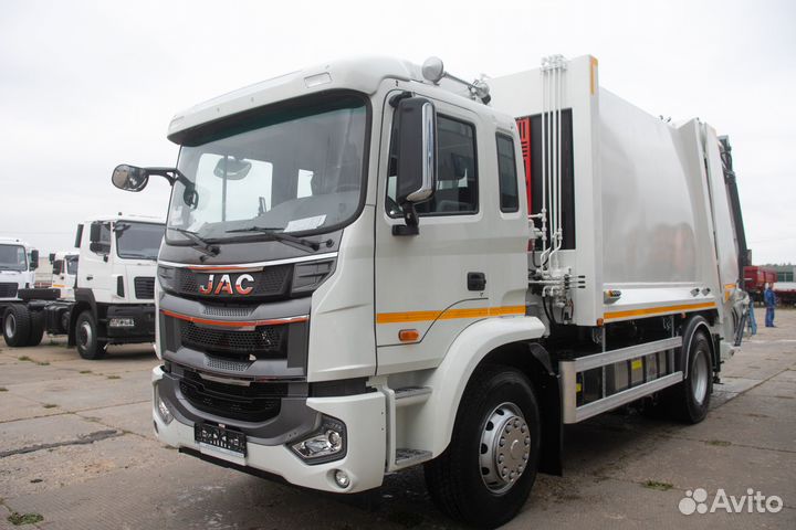 JAC N200, 2024