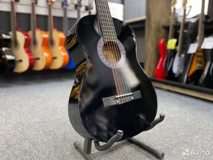 Гитара классическая