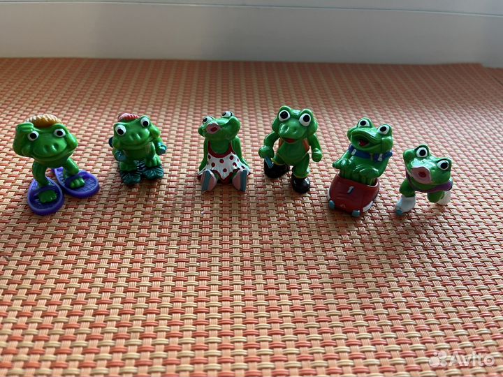 Лягушки, гномы, динозавры из киндоров 90-х