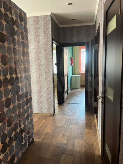 2-к. квартира, 60 м², 4/16 эт.