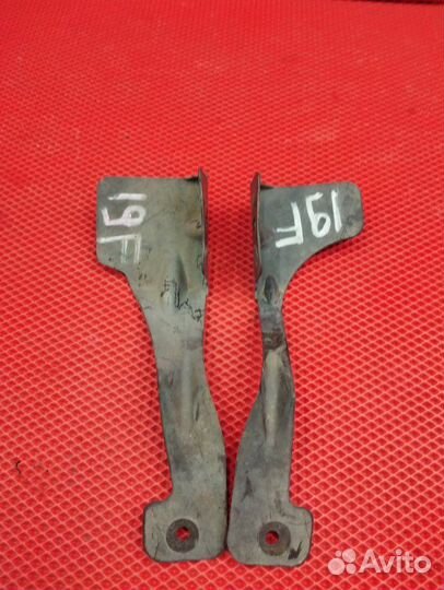 Подкрылок передний Cadillac Cadillac Escalade 210