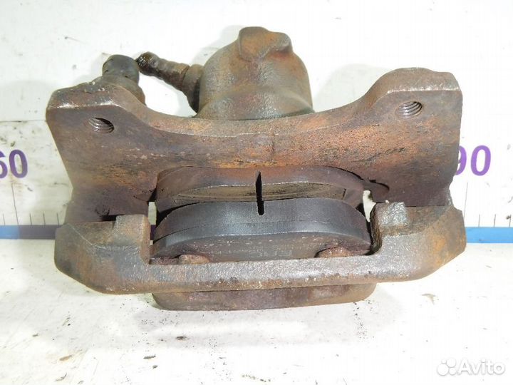 Суппорт передний левый Fiat Punto I