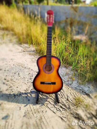 Гитара классическая