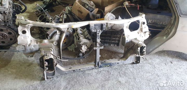 Рамка радиатора nissan liberty