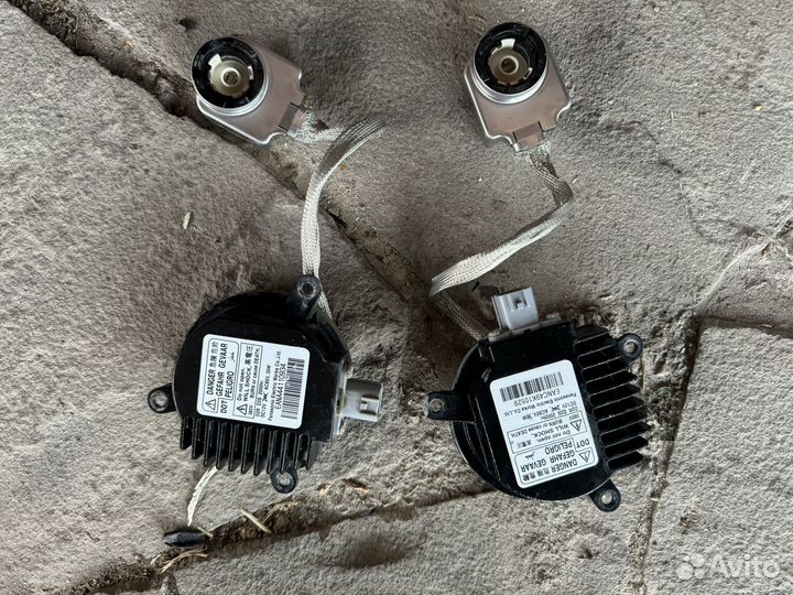 Блок розжига ксенона Nissan Teana L33