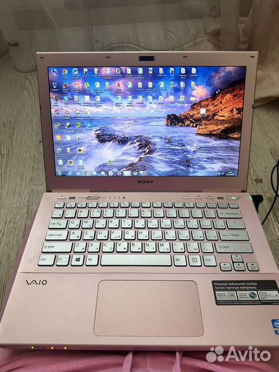 Ноутбук sony vaio i3 SVS131G1DV, SVS1312E3R