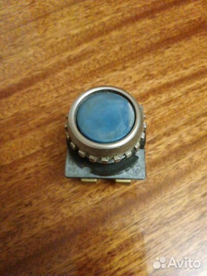Выключатель кнопочный СССР