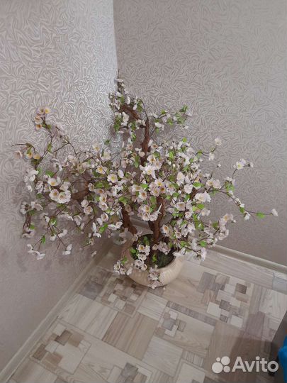 Искусственная сакура