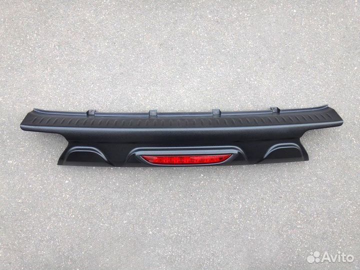 Накладка заднего бампера Ларгус с птф