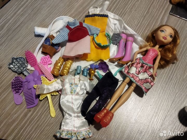 Кукла + одежда и аксессуары к другим куклам