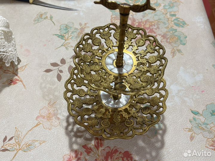 Горка для конфет