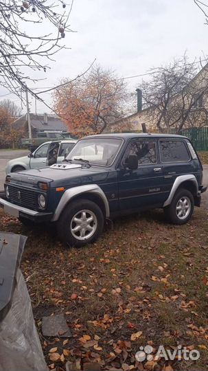 LADA 4x4 (Нива) 1.7 МТ, 2002, 123 000 км