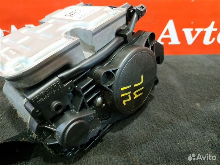 Ремень безопасности передний левый Mercedes-Benz E