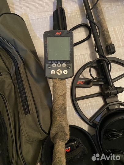 Металлоискатель Minelab equinox 800